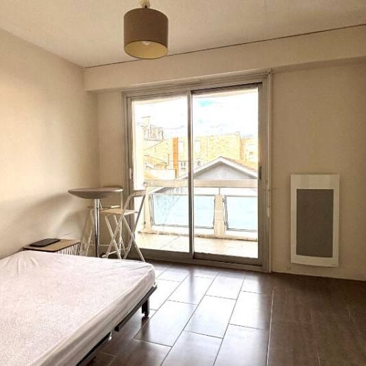 NIORT - 1 pièce(s) - 20 m2 - Photo 1