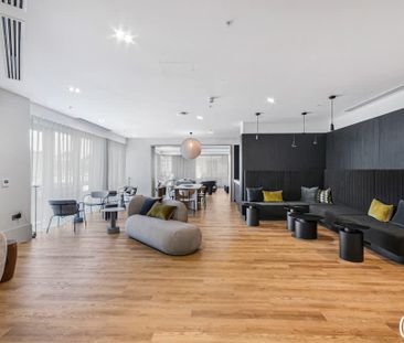 Capital Interchange Way Brentford TW8 - Photo 1