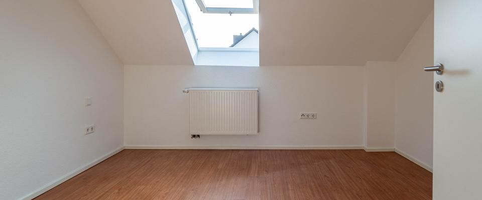 Modernes, seniorengerechtes 2-Zimmer-Apartment mit Balkon in Arnsberg-Oeventrop - Foto 1
