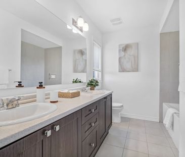 For Lease - 4852 Abbott Street, Kanata, Ontario - Photo 2