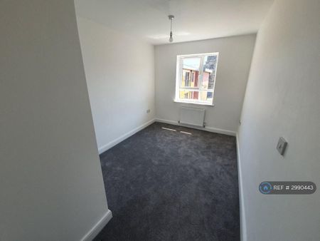 1 bedroom flat to rent - Photo 3