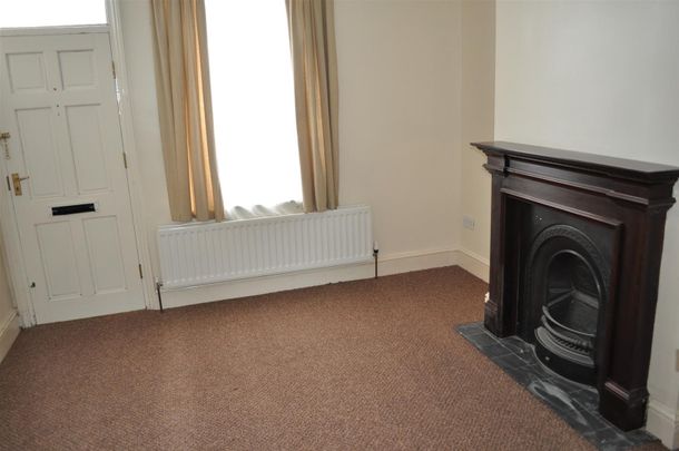 Stewart Road, Hunters Bar, Sheffield - Photo 1