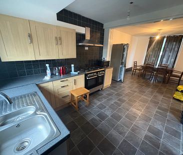 Elba Crescent, Crymlyn Burrows, Swansea, SA1 8QQ - Photo 6