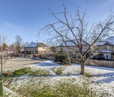 For Lease - 2362 Treversh Common, Burlington, Ontario - Photo 2