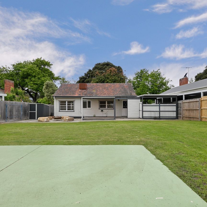 29 Alwyn Street, MITCHAM - Photo 1