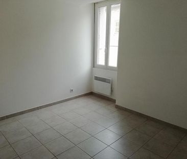 Location Appartement 3 pièces 62m² BRUE AURIAC 83119 - Photo 1