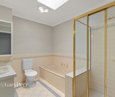 6/223-225 Murrumbeena Road, Murrumbeena VIC 3163 - Townhouse For Re... - Photo 5