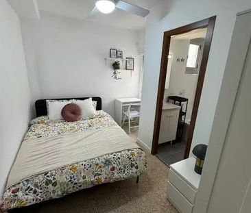 Carrer de Valentín Planells, Torrent, Valencian Community 46900 - Photo 5