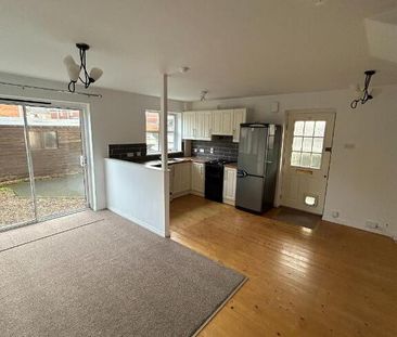 2 Whitethorn Avenue, Newtownards, BT23 8WT - Photo 1