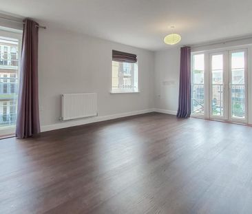 3 bedroom apartment to rent - Photo 3