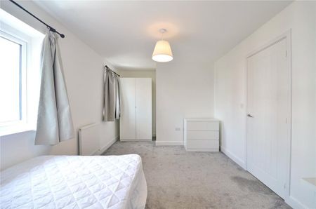 6 bedroom semi-detached house to rent - Photo 5