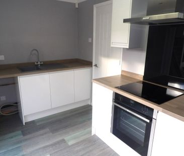 Kennington Grove,Edlington,Doncaster, DN12 - Photo 1