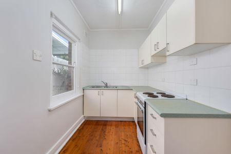 Prime Cooks Hill Living - Photo 2