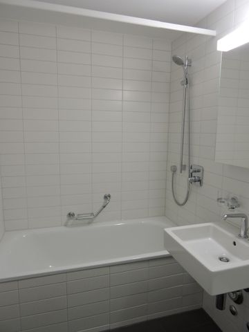 In the middle of the city of Bern! - Photo 5