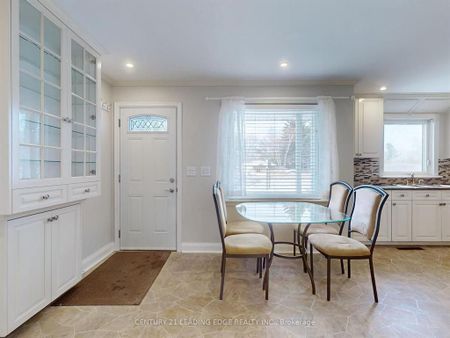 For Lease - 350 The Queensway N/A Unit# Main, Georgina, Ontario - Photo 4