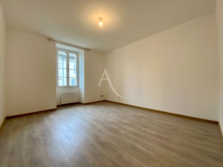Location maison 4 pièces, 106.15m², Archiac - Photo 3