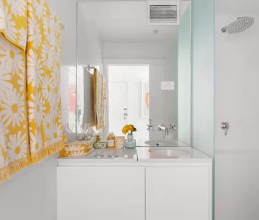 Village living in harbour-side precinct - Photo 1