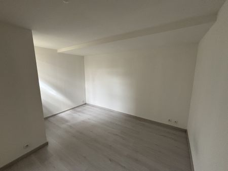 Location Appartement 1 pièce 15m² AMIENS 80000 - Photo 5