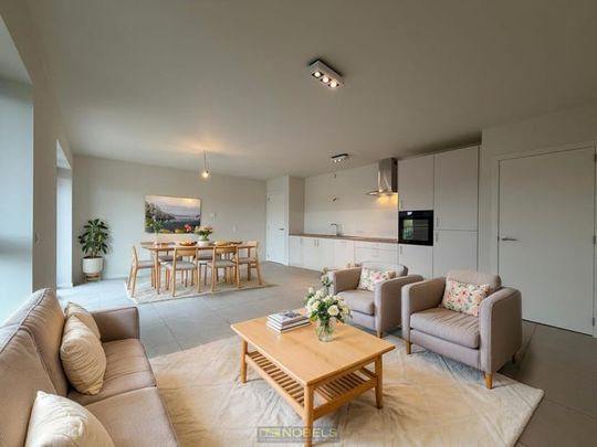 Appartement te huur - Photo 1