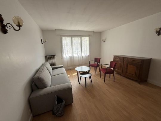 Location Appartement 4 pièces 88m² AIX LES BAINS 73100 - Photo 1