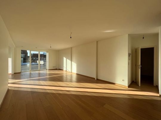 Appartement te huur - Foto 1