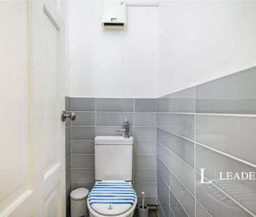 1 bedroom in a house share to rent - Photo 6