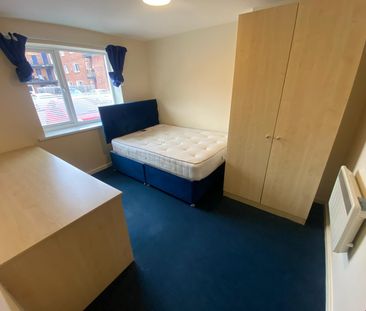 2 bed flat to rent in Kirkley Lodge, Park Avenue, Gosforth, Newcast... - Photo 2