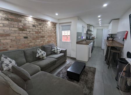 Marlborough Road Room 2 - Photo 5