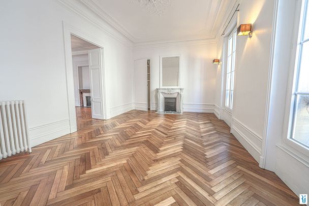 Location Appartement 4 pièces 127m² ROUEN 76000 - Photo 1