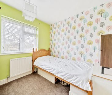 5 bedroom detached house to rent - Photo 4