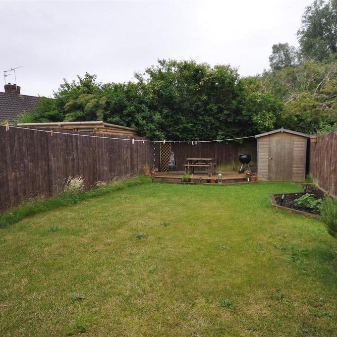 2 bedroom terraced house to rent - Photo 1