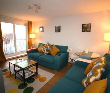 2 bedroom apartment to rent - Photo 2