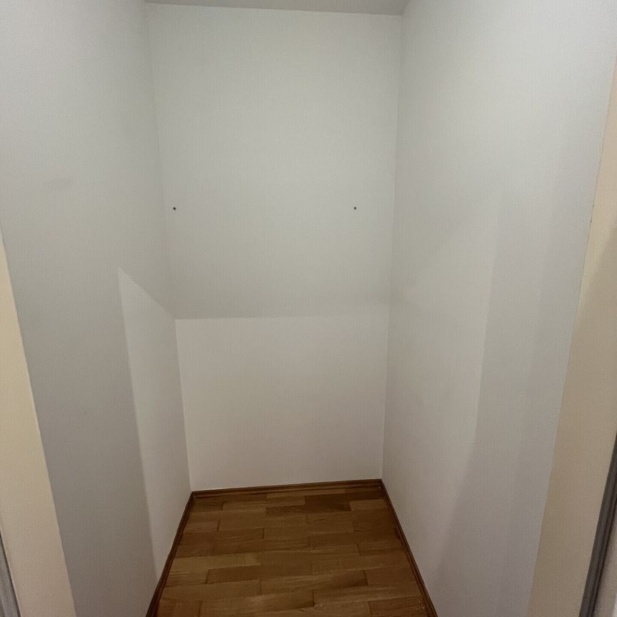 Ruhige 2-Zimmer-Wohnung mit Balkon zu mieten in 1070 Wien - Photo 1