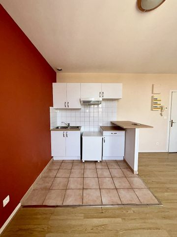 Location Appartement 2 pièces 33m² COGNAC 16100 - Photo 3