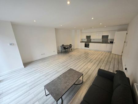2 bedroom flat to rent - Photo 5