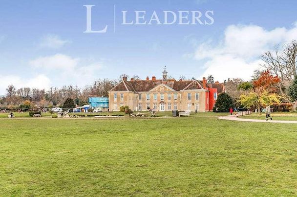 Merrywood Park, Reigate, RH2 - Photo 1