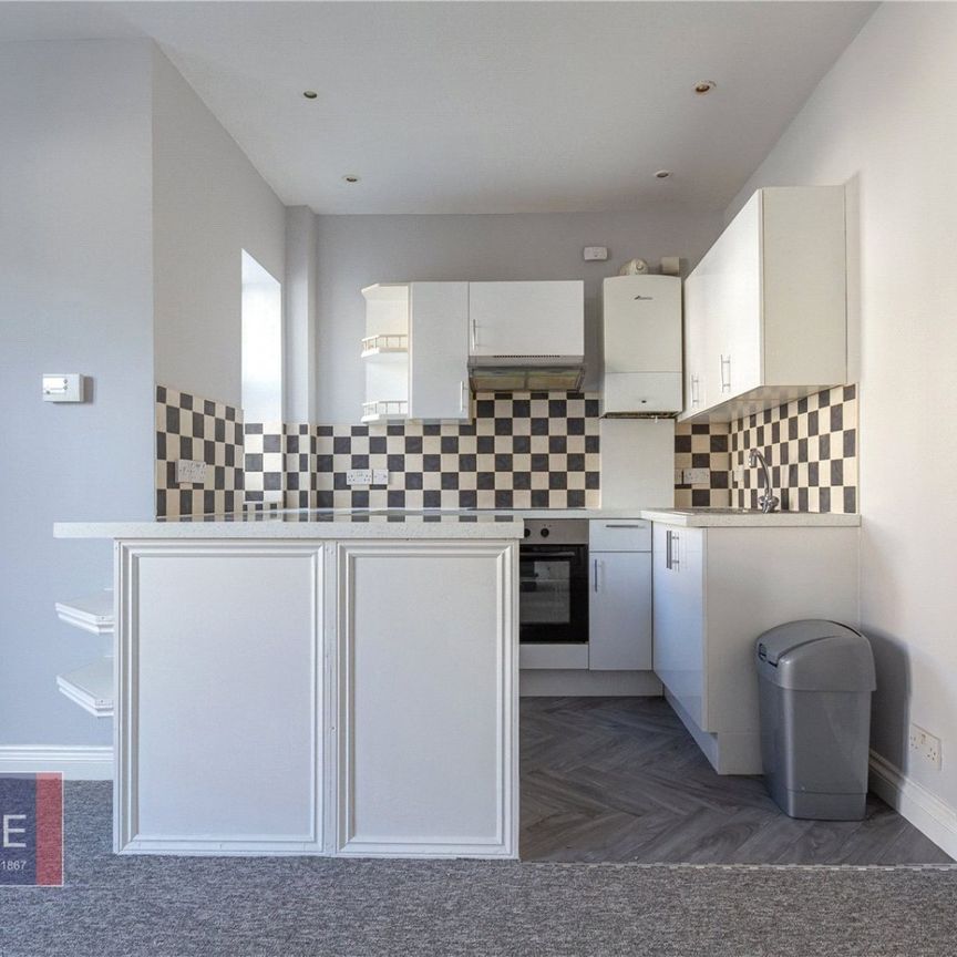 Severn Road, - Photo 1