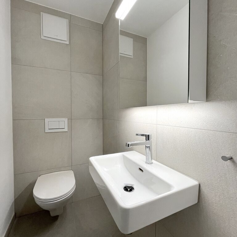 Ihr neues Zuhause wartet - Stilvoll renoviert mit Wohlfühlambiente - Photo 1