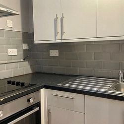 Fishermans Wharf, The Quay, Sandwich, CT13 9RU, Kent - Photo 2