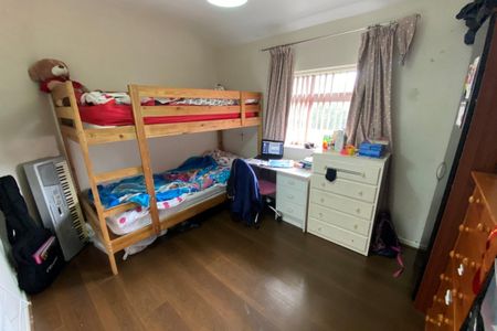 Miles Hill Avenue - Photo 5