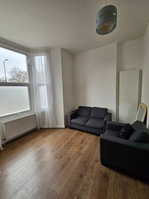3 Bed Flat, Blackstock Road, N4 - Photo 1