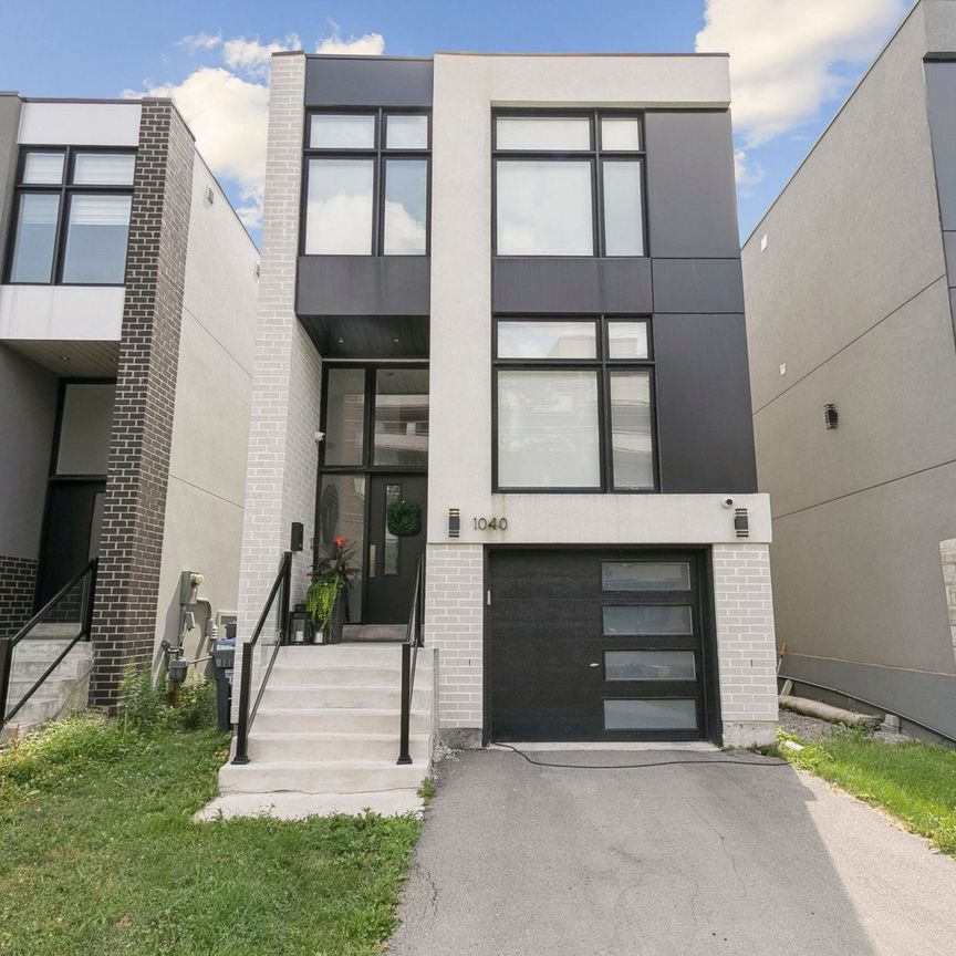 For Lease - 1040 Enola Avenue, Mississauga, Ontario - Photo 1