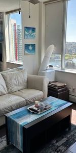 Furnished 1-bed, 1-bath, 1-den apartment in Downtown Vancouver - Photo 3