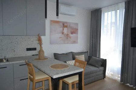 Garsoniera in zona Piata Victoriei - Photo 2