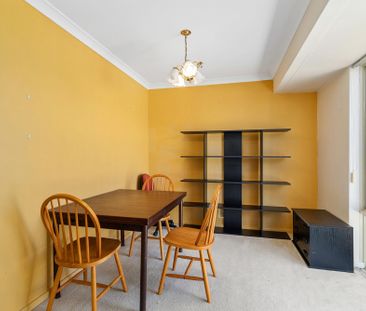 YOUR PERFECT COMO RETREAT – SPACIOUS, SECURE & CENTRAL - Photo 3