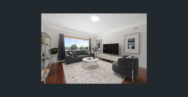 SIZE OF A HOUSE, CONVENIENCE OF A UNIT price includes gas and water - Photo 1