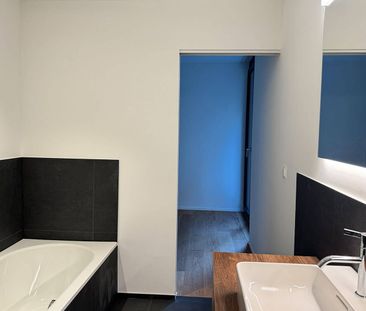 4.5-Zimmerwohnung mit beeindruckender See- und Bergsicht in Ennetbü... - Photo 3