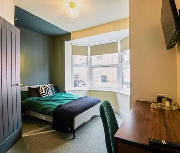 Edward Street Room 3 - Photo 2