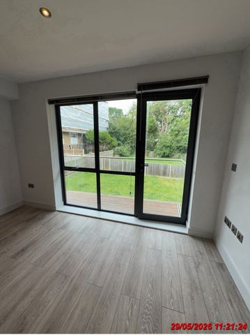 1 Bed Flat, Adelphi Court, SE20 - Photo 5