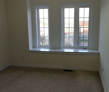 For Lease - 13 Telegraph Street, Brampton, Ontario - Photo 3